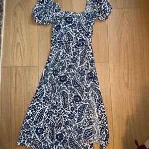 Elegant Blue Floral Dress